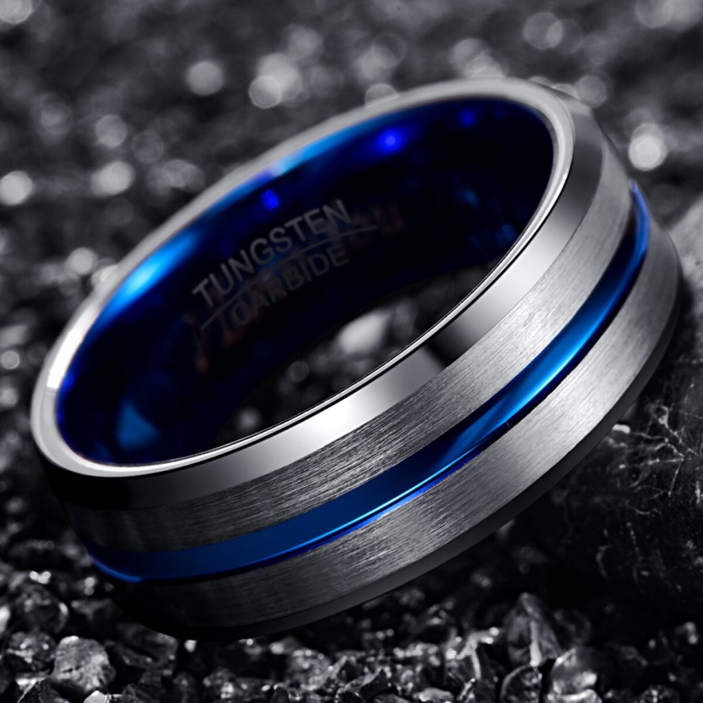 Anneau 8mm couleur argent titane et bleu en carbure de tungstene avec ligne bleu design classique
