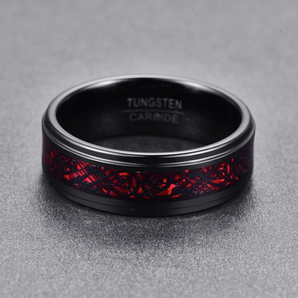 Anneau rouge et noir en carbure de tungstene avec symboles runiques gravés couleur carbone